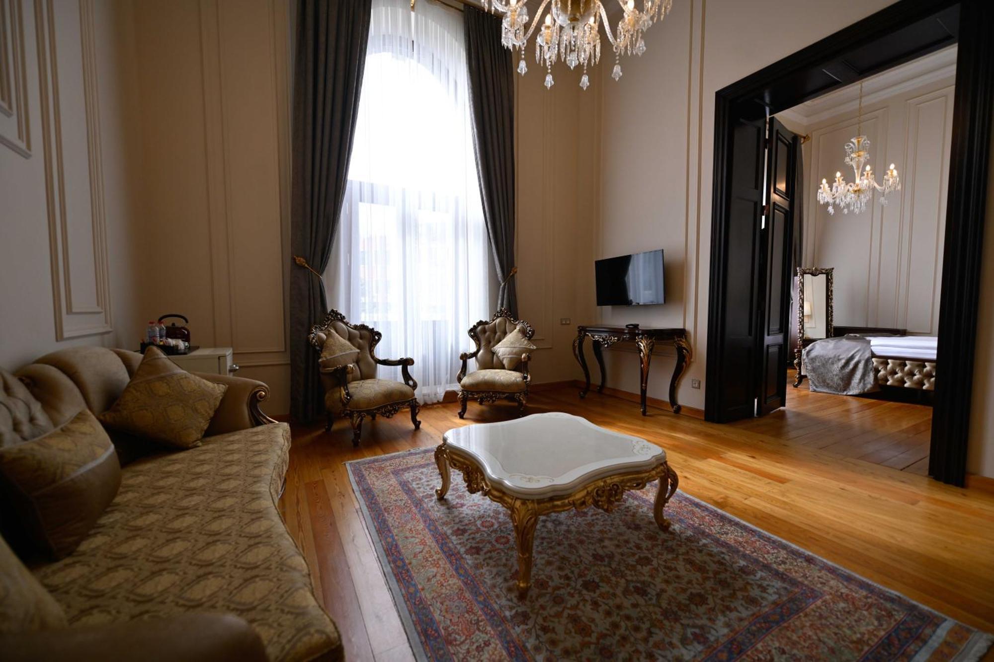 Ring Stone Old - Special Class Otel *