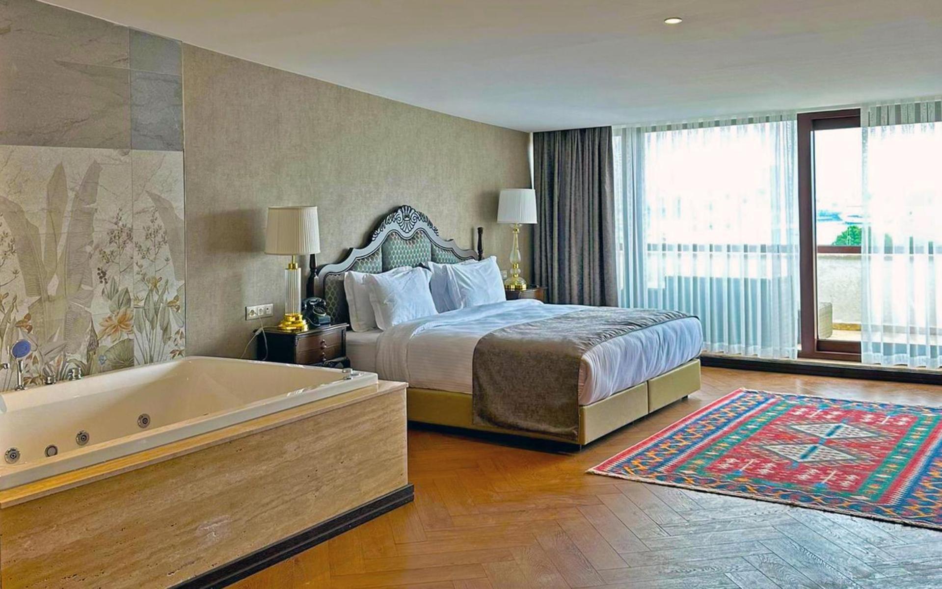 Ring Stone Old - Special Class Otel *